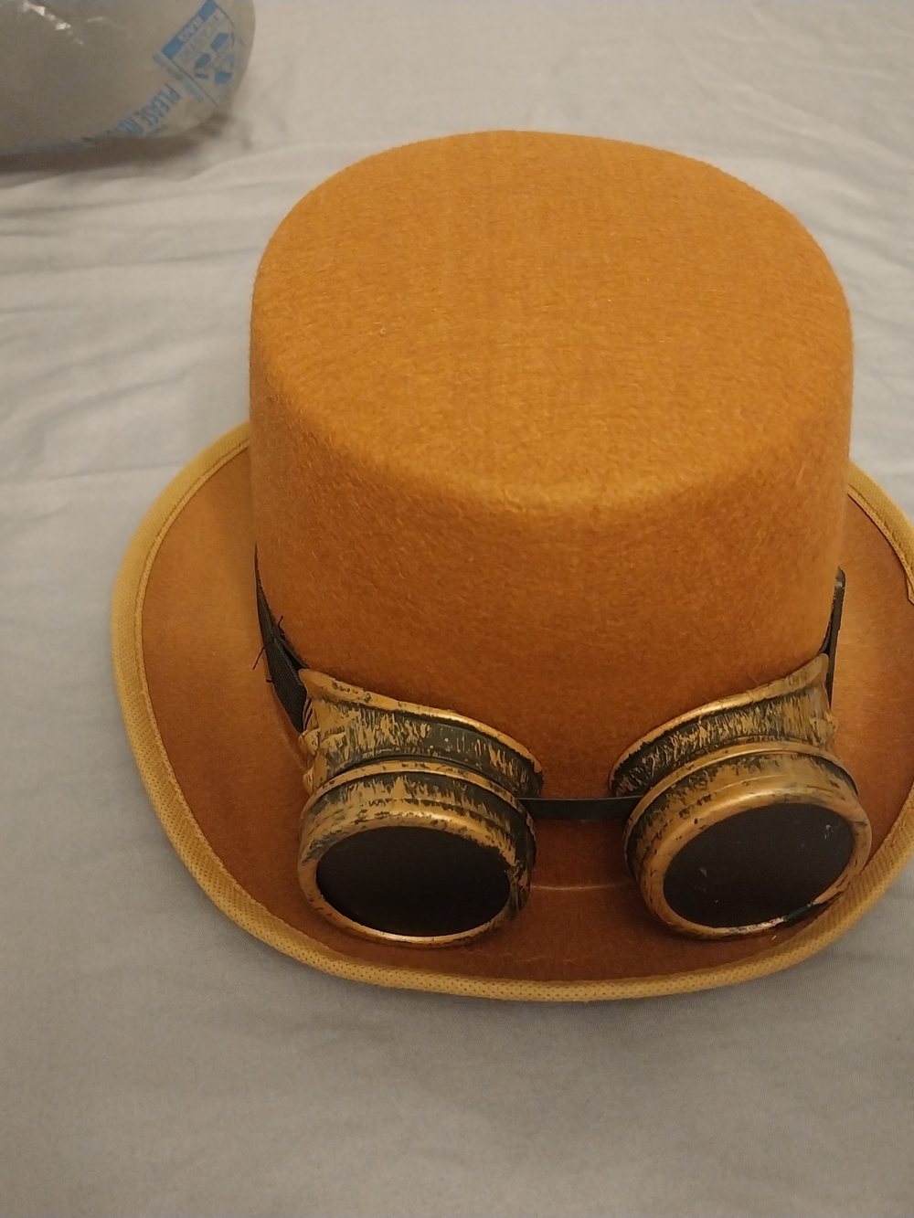 Underwraps Steampunk Top Hat Goggles. #0135